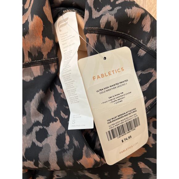 NWT Fabletics Ultra High Waisted Legging Wild Camo Coldweather Size S/6 - Picture 4 of 6